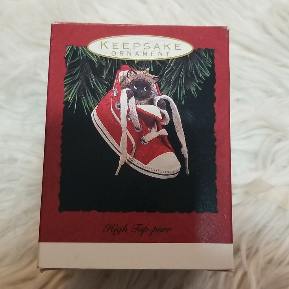 Vintage Hallmark Keepsake Ornament High Top-Purr Cat 1993